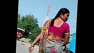 indian maid seduce sex