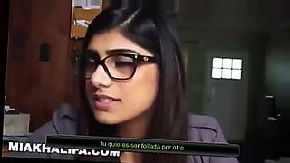 mia khalifa sex show