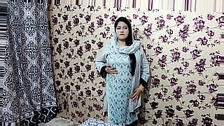 indian mom and son daughter xxx sexy xvideo hindi audio
