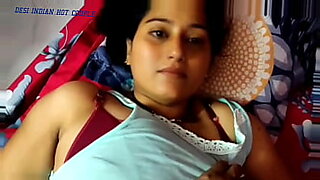 indian bhabhi porn videos with hindi dubbed audio