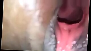 help my pussy is too small for a fist scene 1