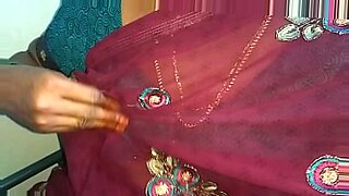 malayalam 23 year girl saree removing and sex