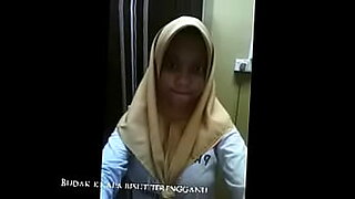 cantik kuat nafsu