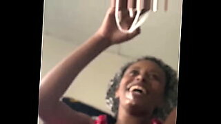 bbw black girls richmond va fingerings her pussy on toilet