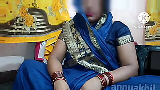 indian behan bhai urdu dabbing sex