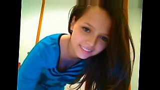 small tit teen solo masterbation