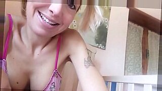 amateur czech girl pussy fucked in fitting room for cash